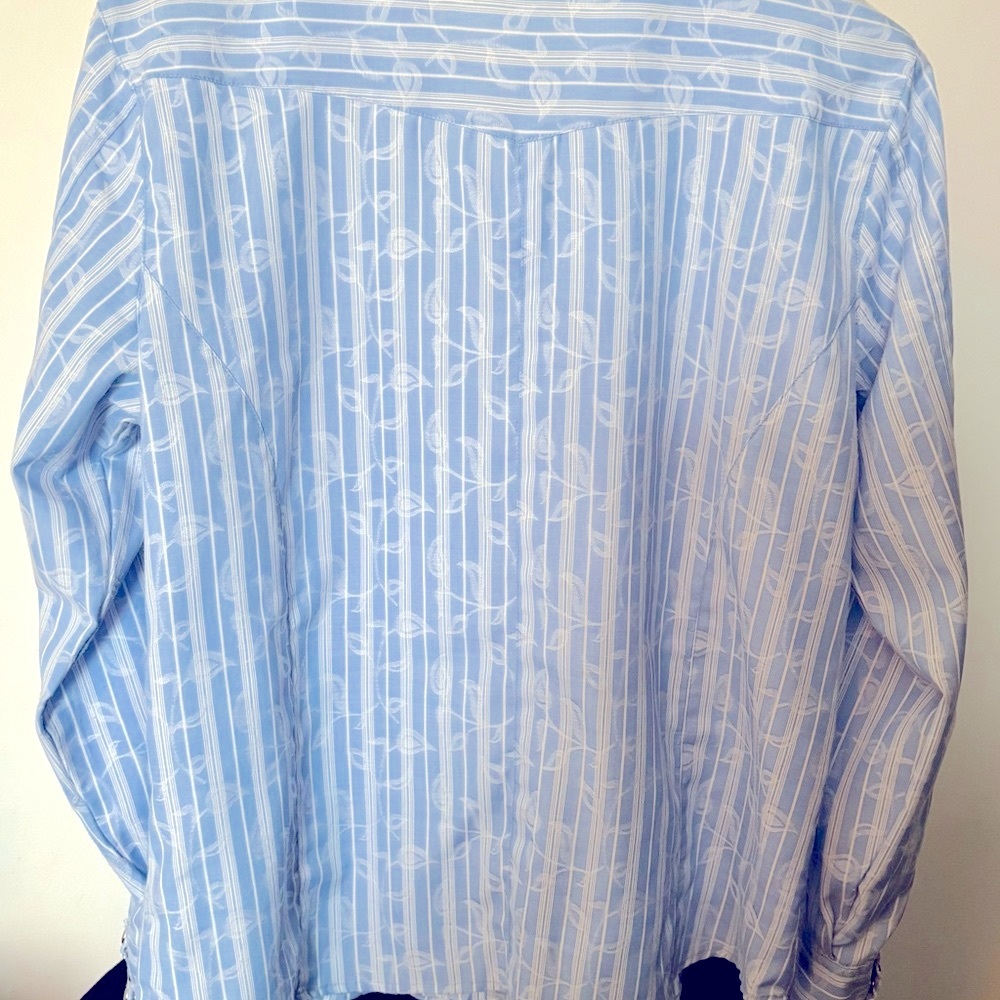 Scully Western Blue and White Embossed Vine Pattern Striped Shirt, Ladies Large - Picture 6 of 6